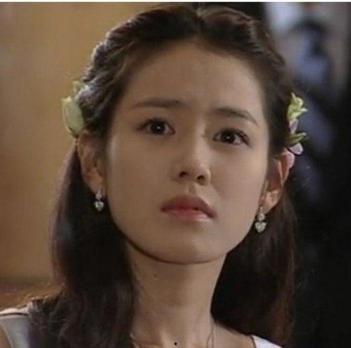 孙艺珍最新爆料照片高清,优雅魅力令人陶醉  第3张